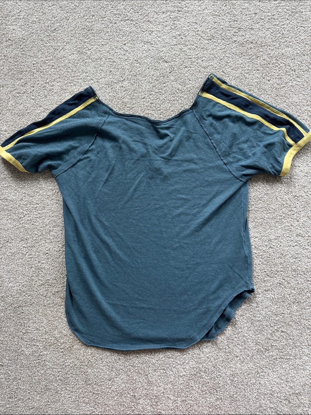 Blue Baseball scoop Tee with Yellow Trim Short Sleeve Top NWT Size M